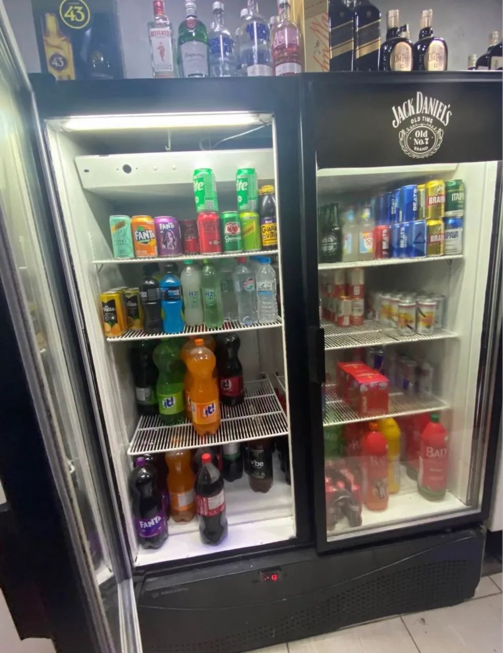 Geladeira expositora 2 portas  - Foto 3