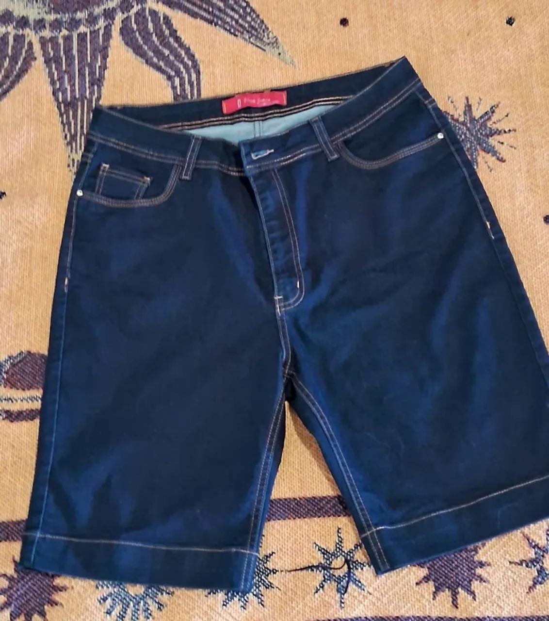 Bermuda plus size tam 48/50, Black jeans com elastano seminova linda - Foto 3