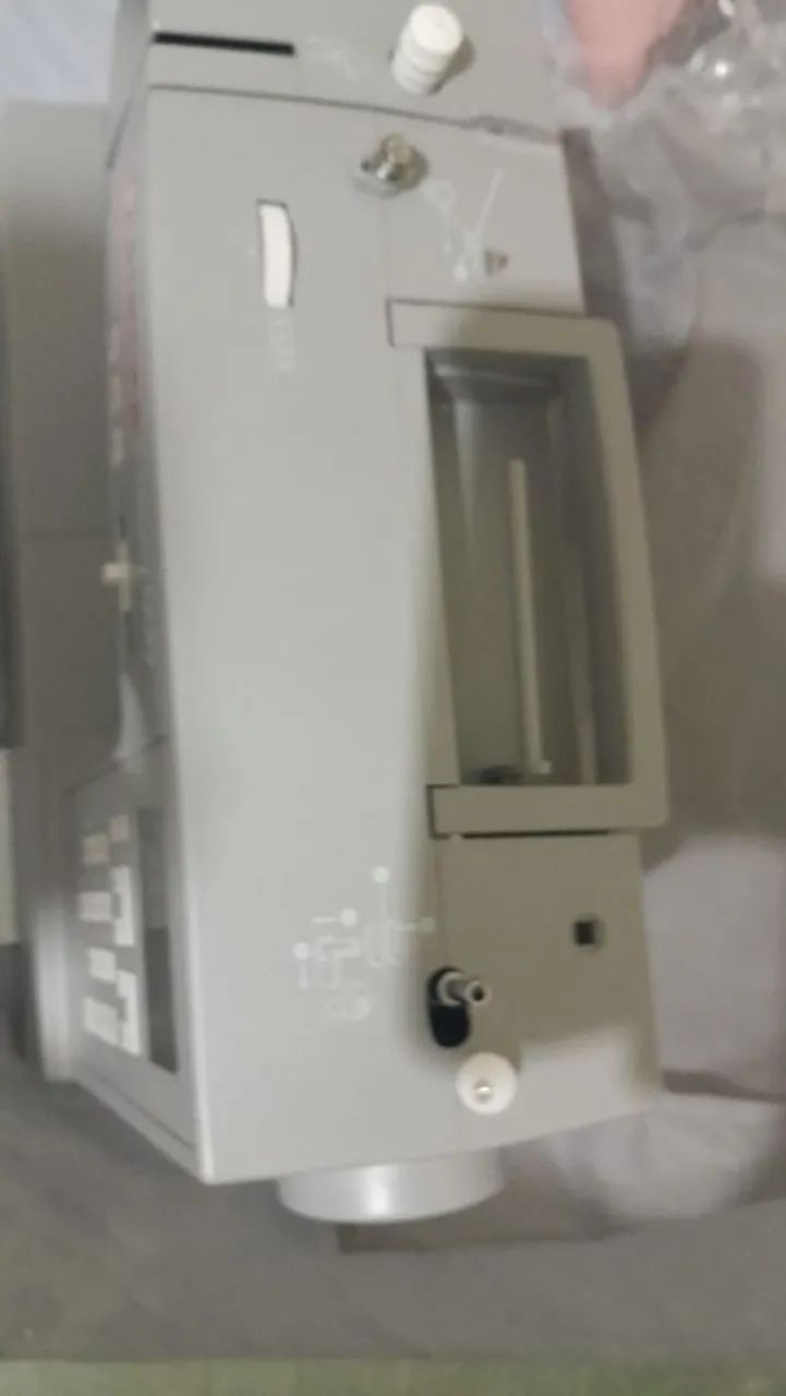 Maquina de costura singer duter 204l ,nunca usada - Foto 5