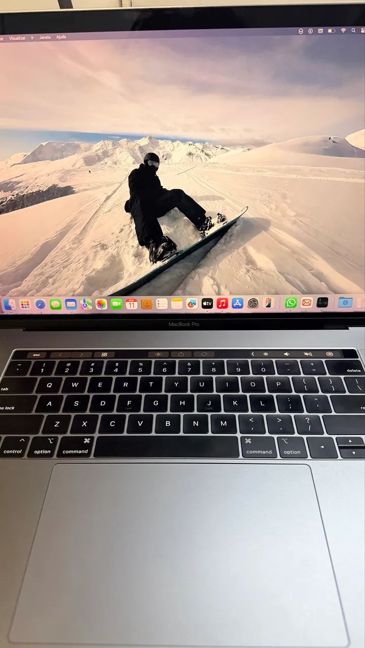 MacBook Pro i9 16GB