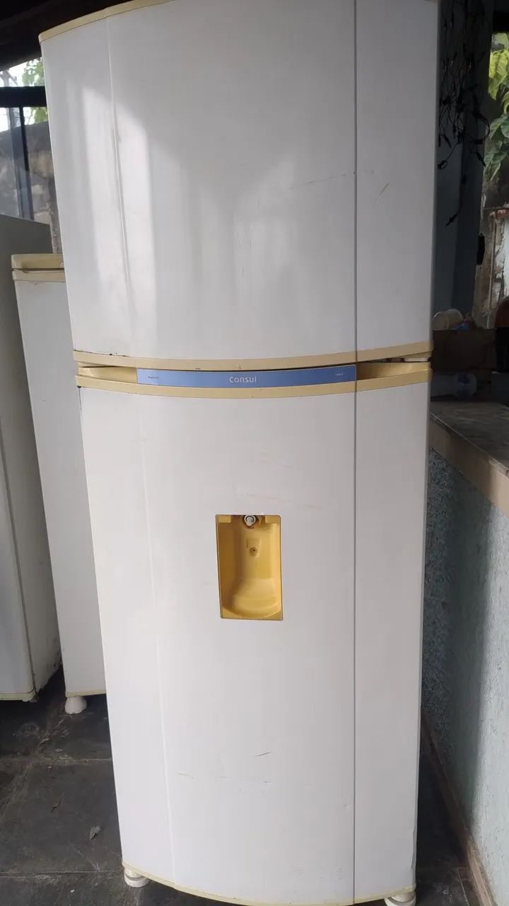Vendo geladeira 