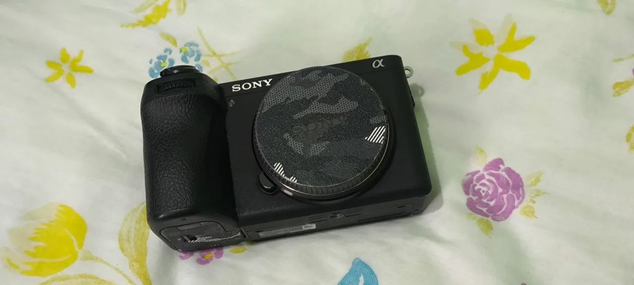Sony Alpha 6700