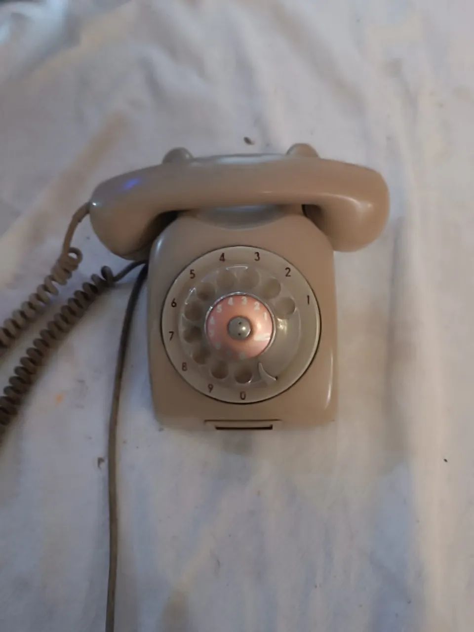 Telefone antigo de disco - Foto 2