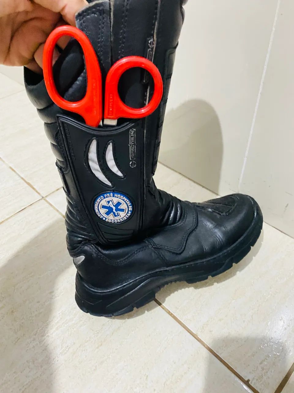 Bota socorrista  - Foto 2