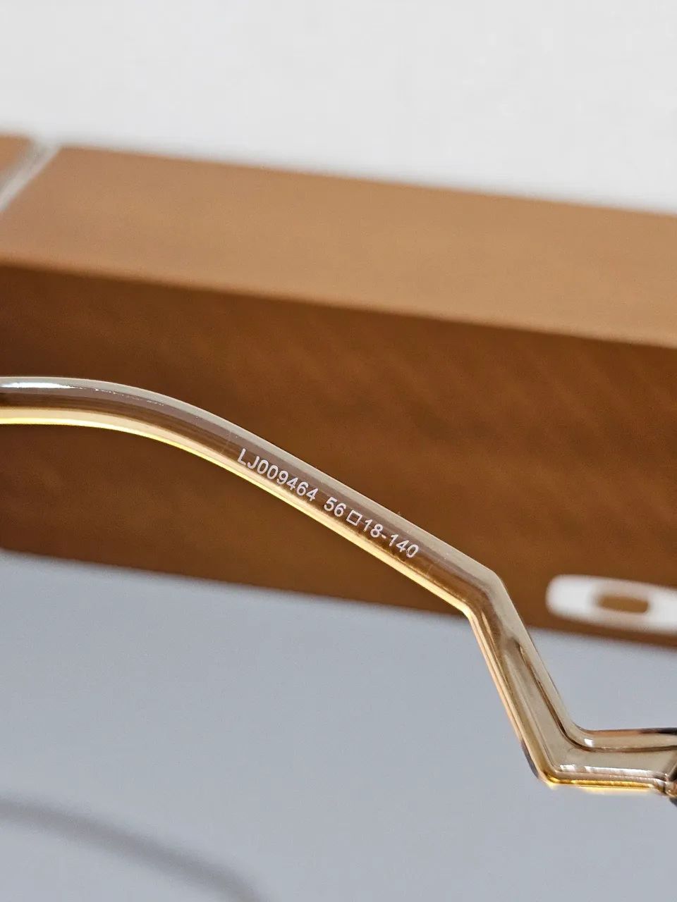 Óculos de sol Masculino Oakley HSTN  - Foto 3