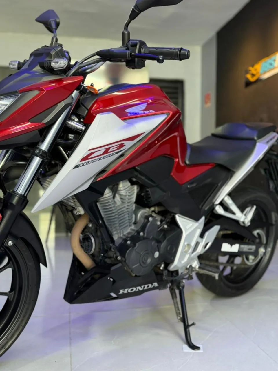 CB TWISTER 300F 2026 - Foto 3