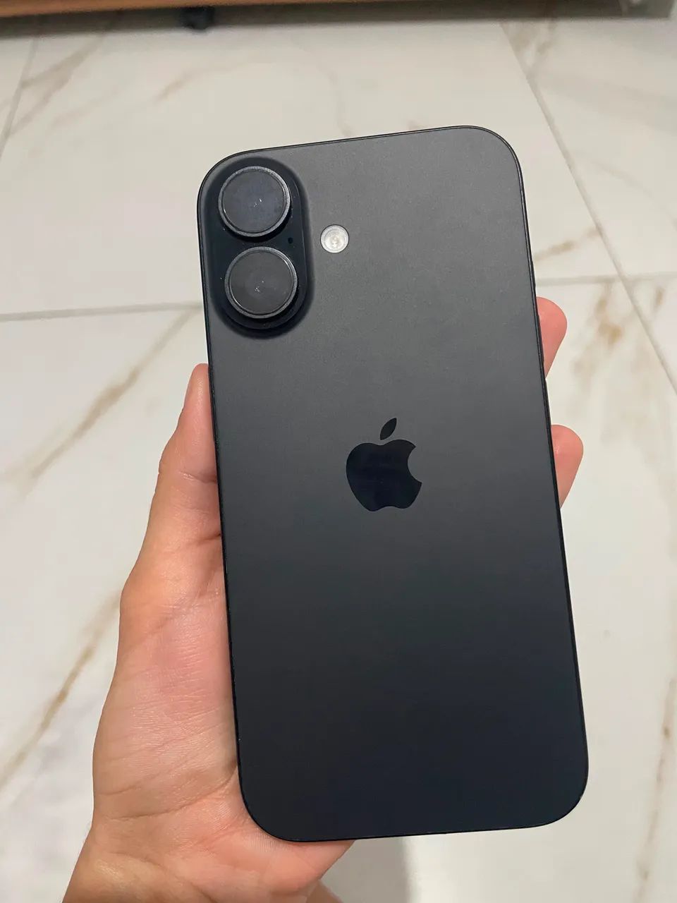 IPHONE 16 128g PRETO COM GARANTIA APPLE - Foto 4