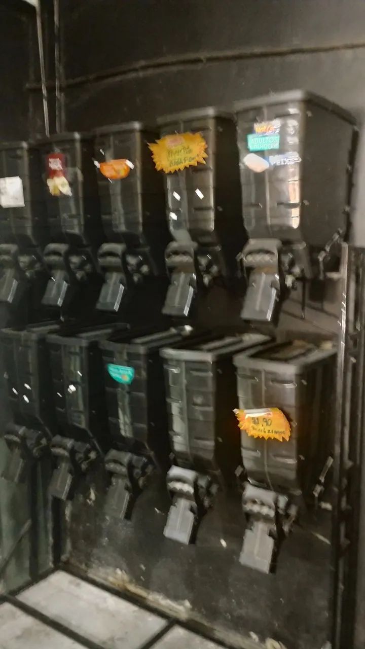 1 PORTA RAÇÃO EXPOSITOR DISPENSER COM 12 DIVISÓRIAS  - Foto 2