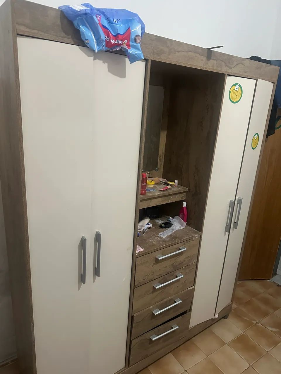 Guarda roupa 