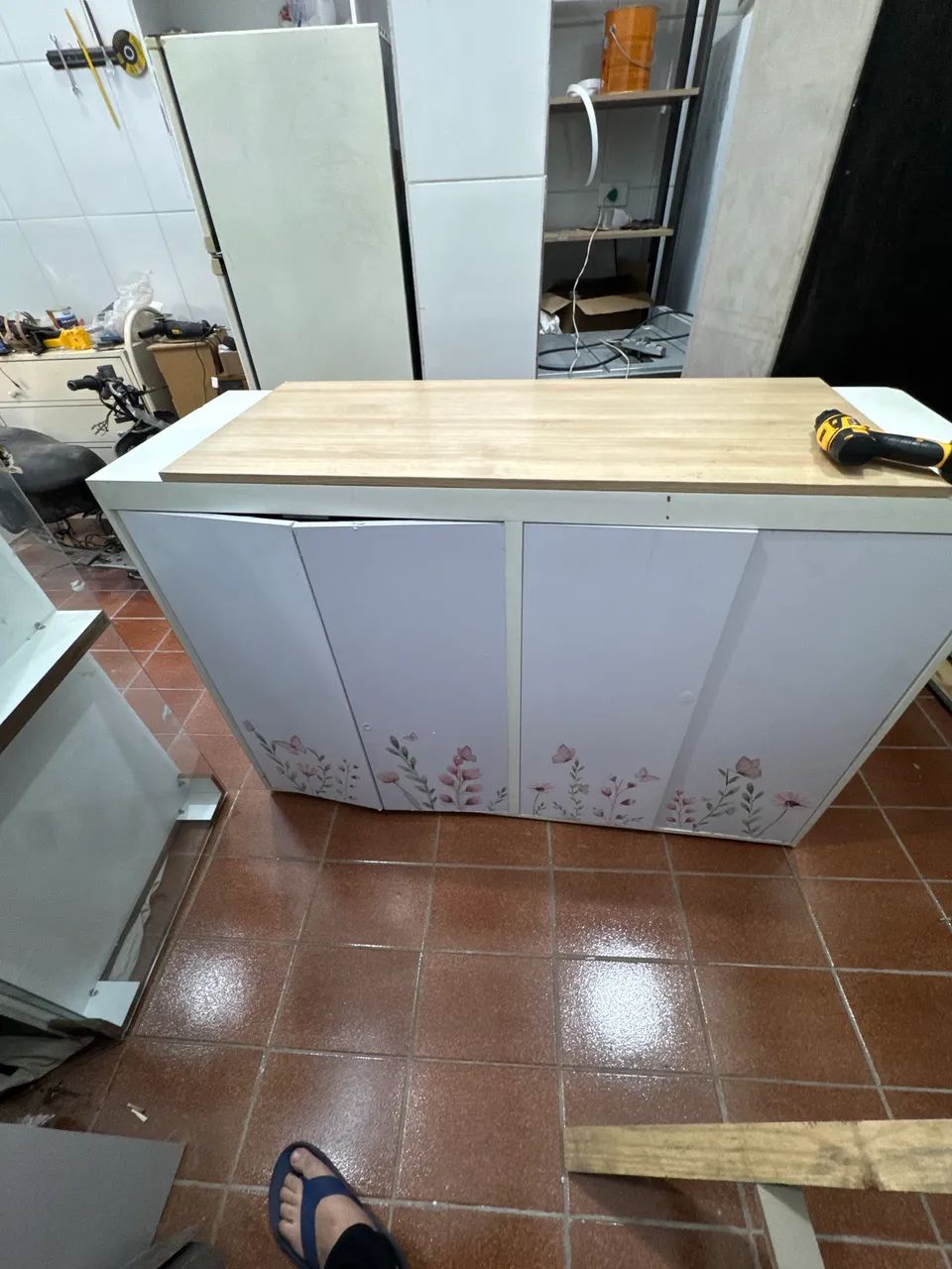 Balcao de atendimento com portas  - Foto 2