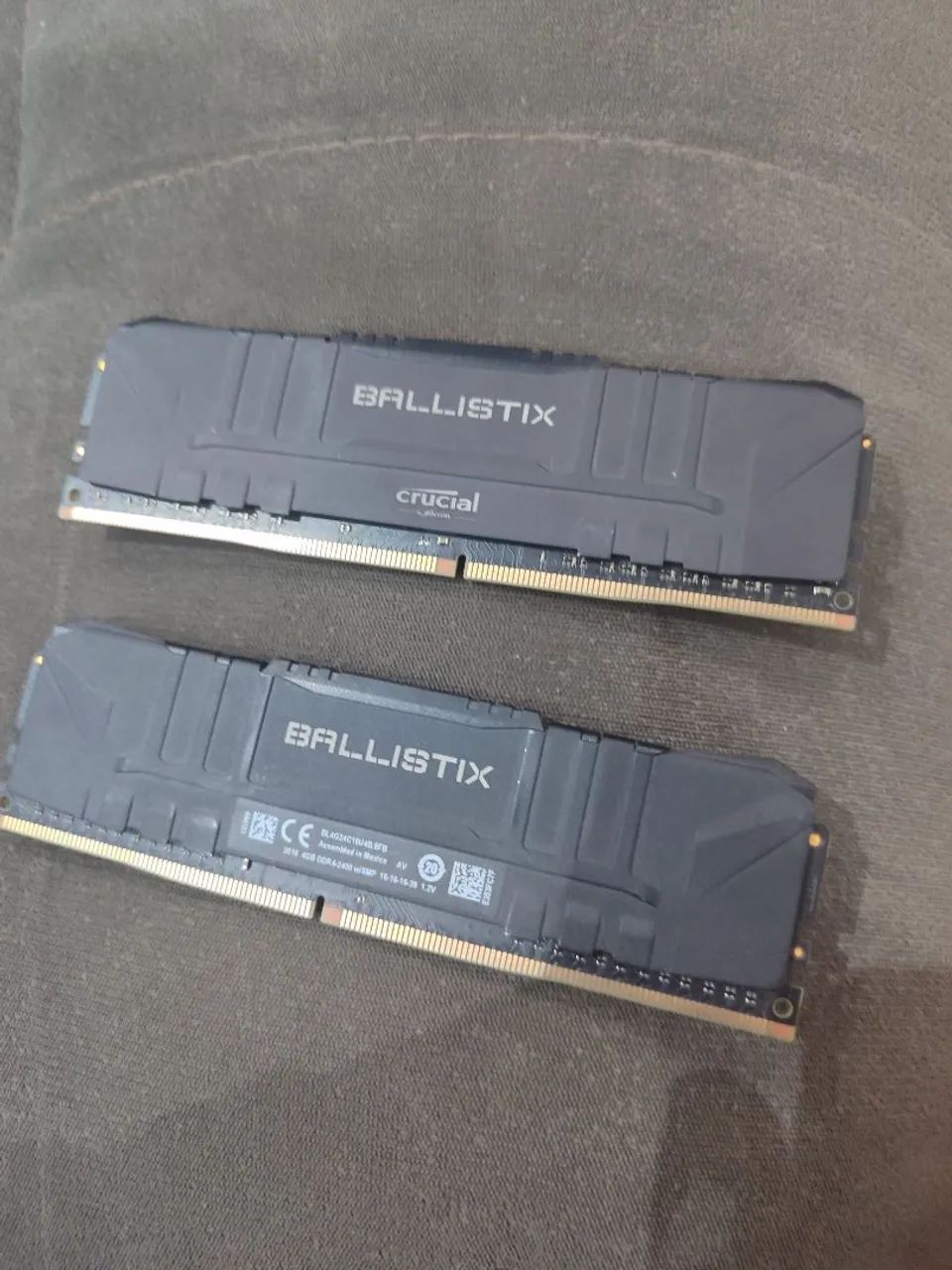 Memória DDR4 8GB (2x4GB) Crucial Ballistix 2400MHz