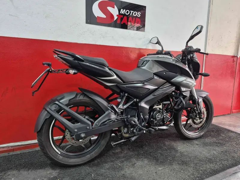 Bajaj Dominar 160 50 cc  - Foto 2