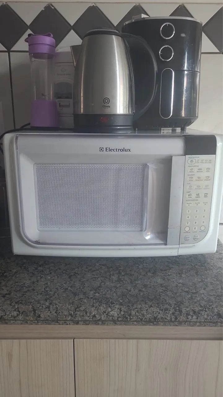 Microondas Electrolux 31L