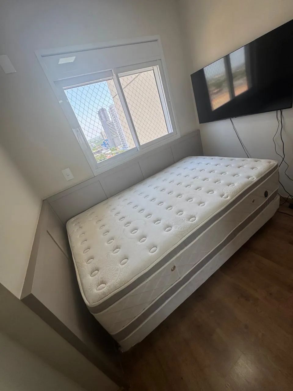 Vendo cama feita sob medida - Foto 3
