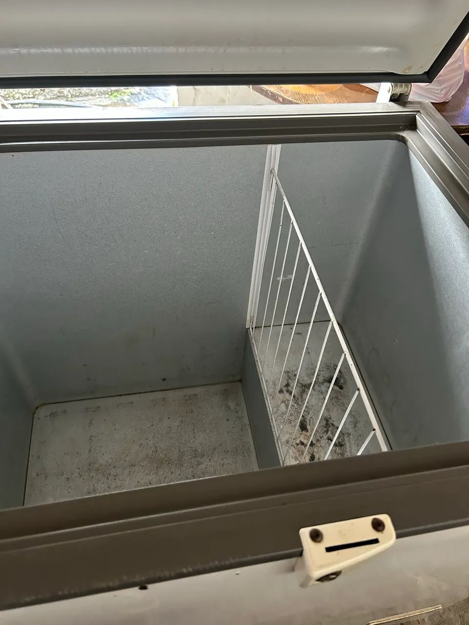 Freezer Horizontal Consul 309L 220V - Foto 3