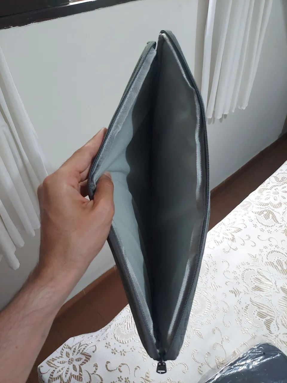 Capa para tablets de 13 polegadas - Foto 3