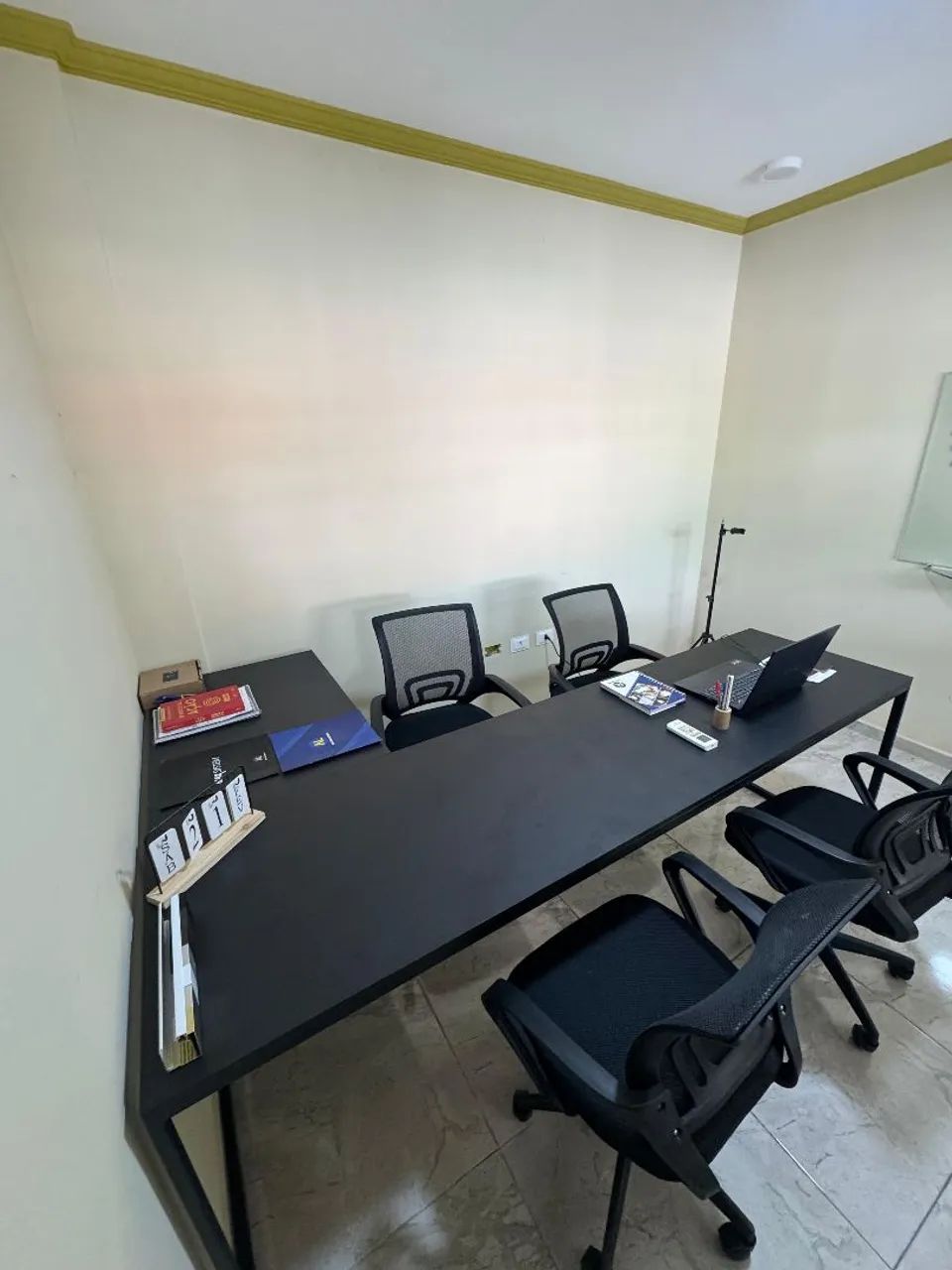 Mesa Industrial Sob Medida - Estilo, Resistência e Exclusividade - Foto 4