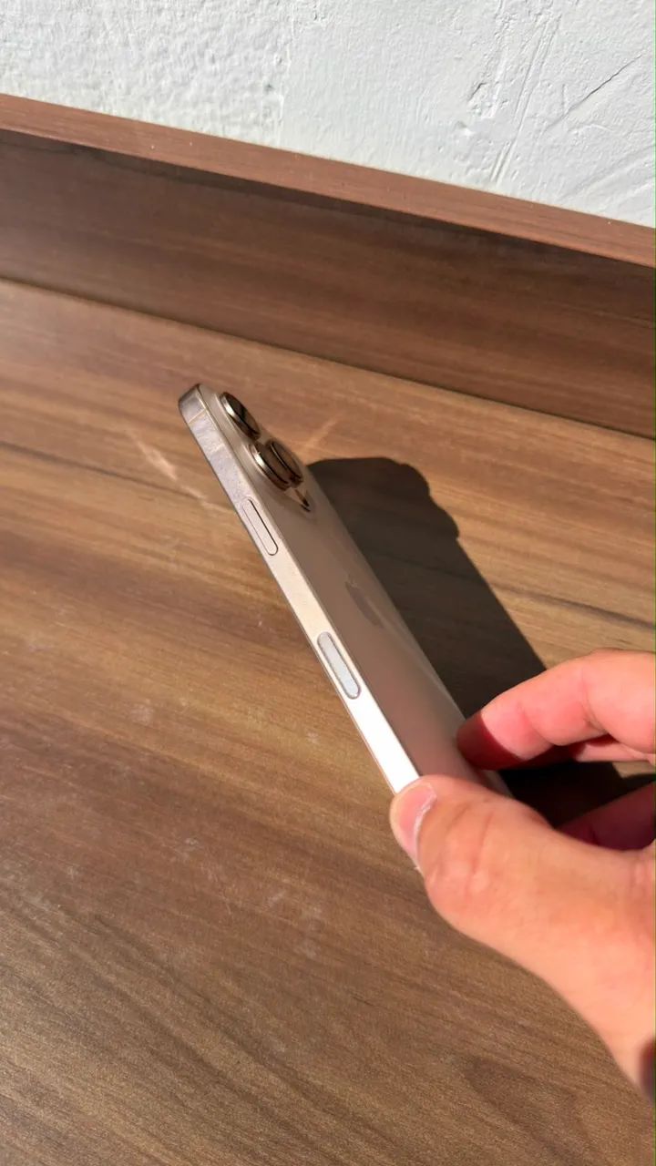 Vendo iPhone 16 Pro 128gb Desert Titanium - Foto 4
