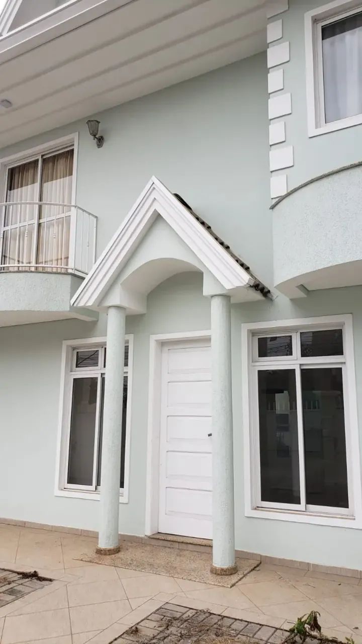 Locação de lindo tríplex 04 quartos nas Mercês com 250m2 de área útil. - Foto 5