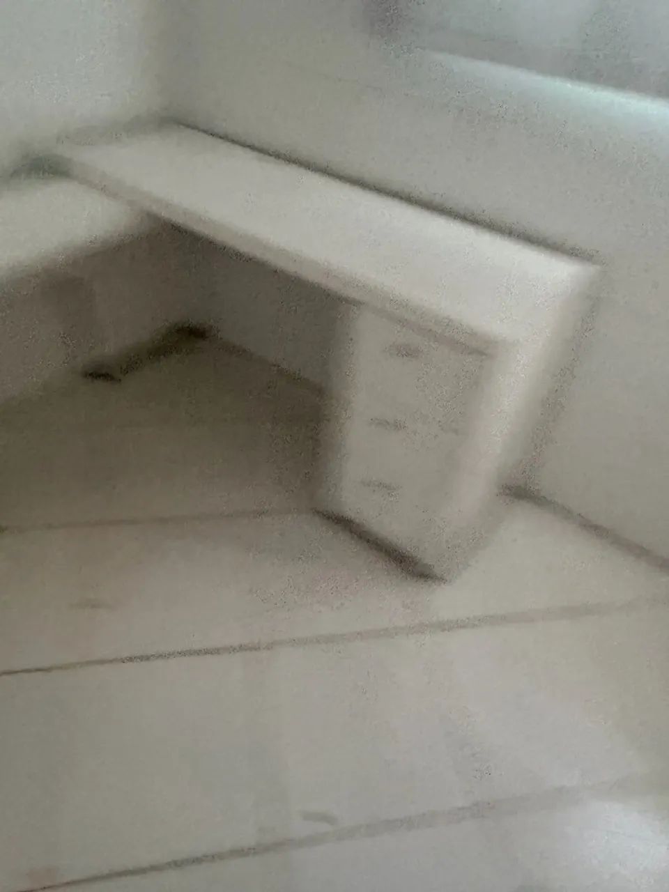 Escrivaninha para estudo/ trabalho  