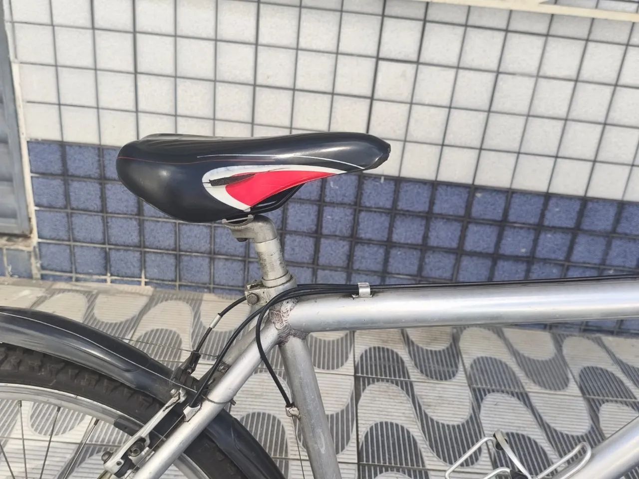 Bicicleta Aro 21 Alumínio  - Foto 4