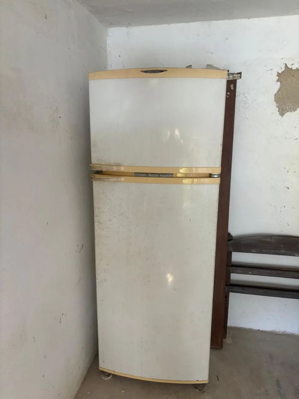 Vendo geladeira Brastemp 