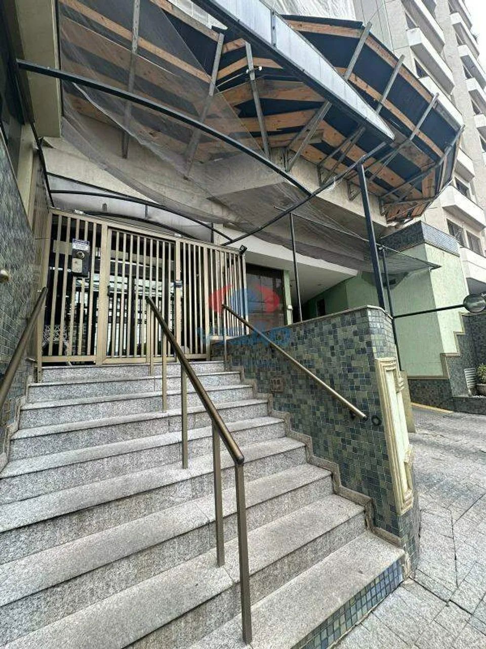 Espaço, sofisticação e uma localização privilegiada para viver com qualidade de vida!