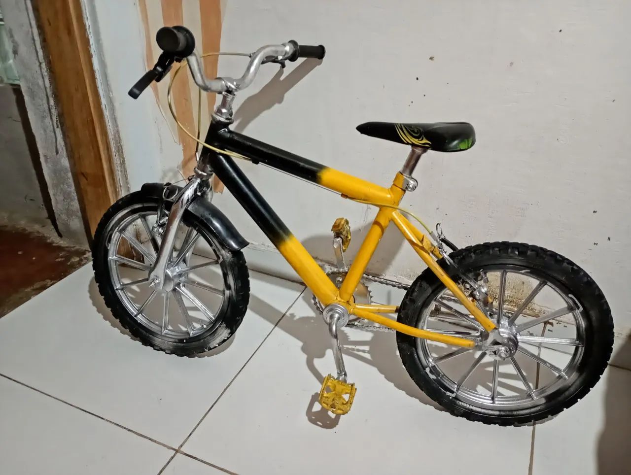 VENDO UMA BICICLETA INFANTIL - Foto 2
