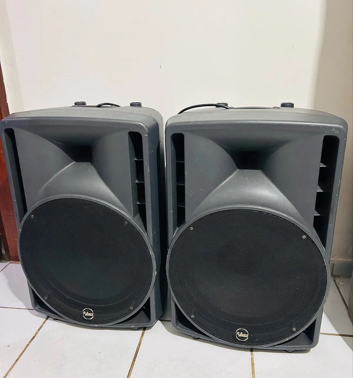 Caixas ativas Leacs 15 polegadas 400W