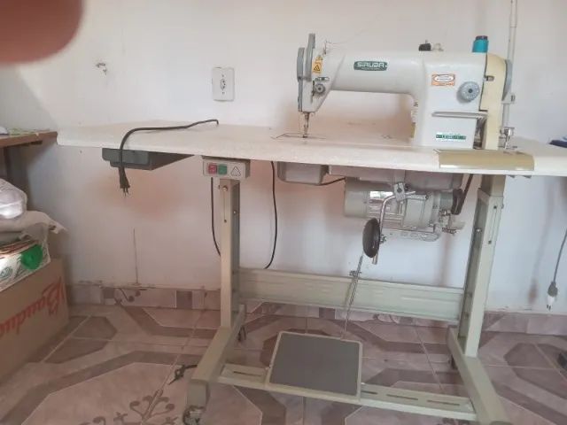 Maquina de Costura - Foto 2