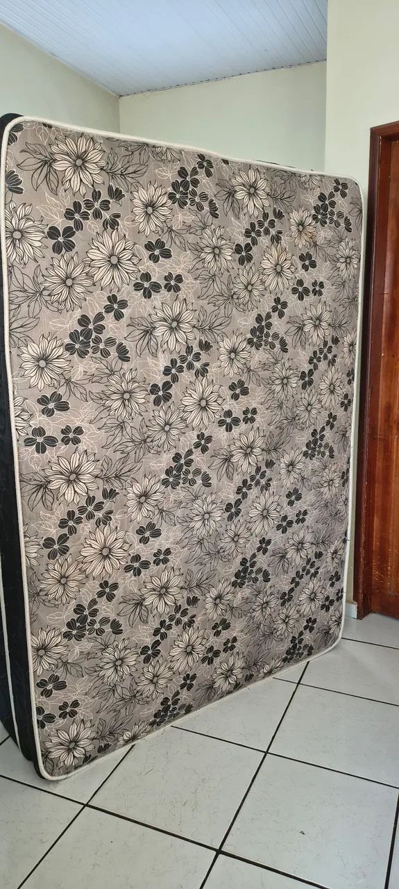 Cama box estilo solteirão 