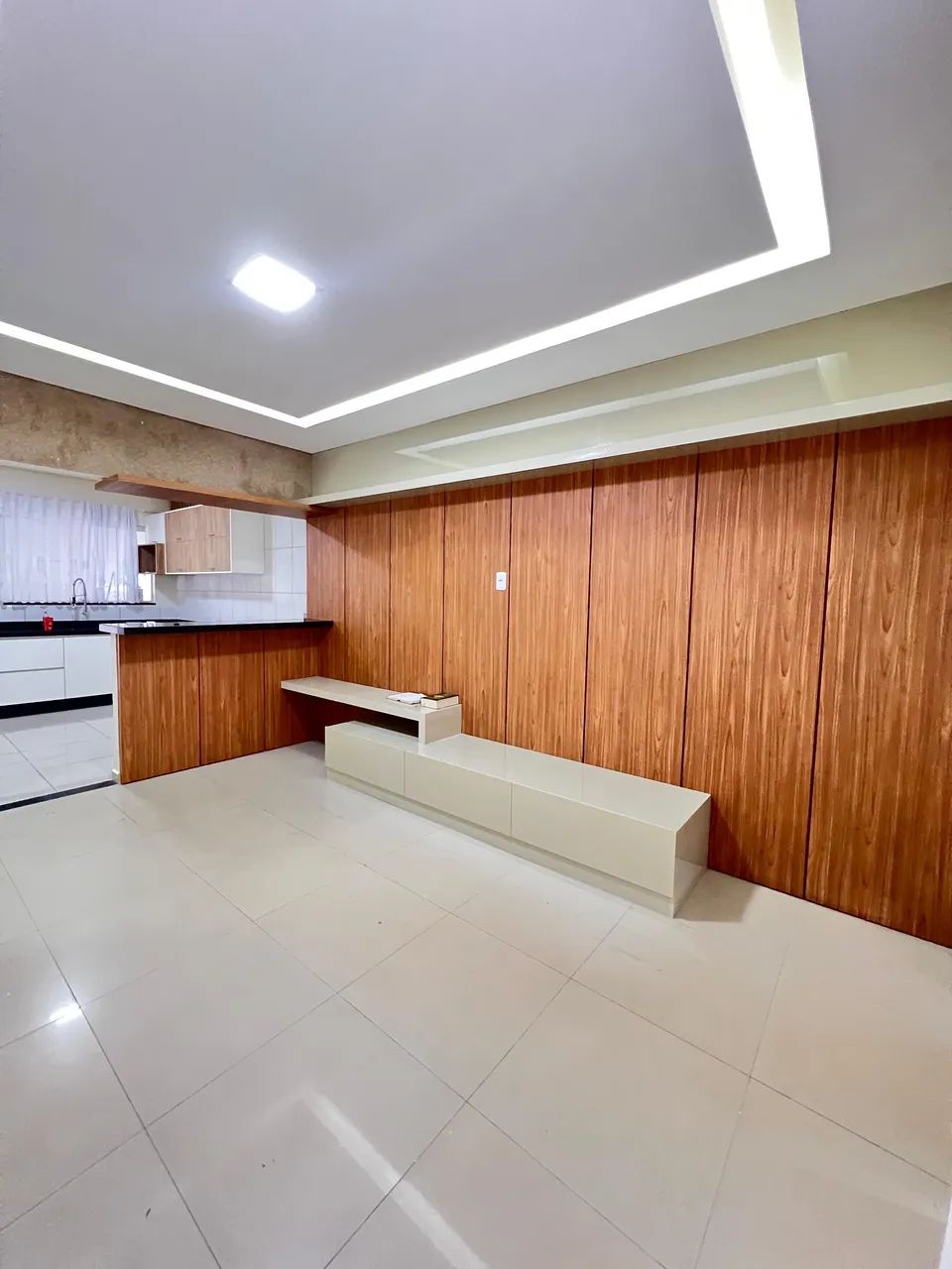 Vendo excelente casa na Vicente Pires 2 quartos com suíte 