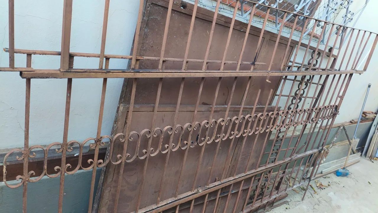 Portão de ferro maciço  - Foto 2