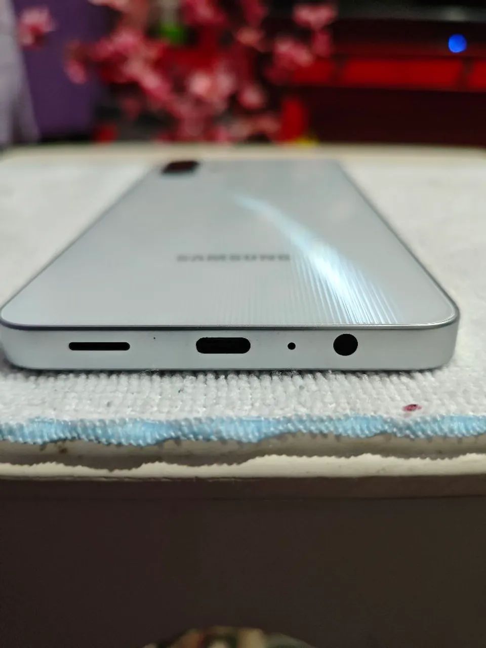 Samsung Galaxy A06  com carregador original  - Foto 2