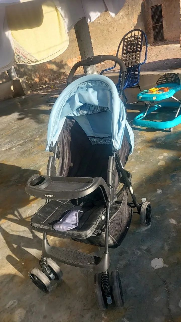 Carrinho de bebê pouco usado  - Foto 2