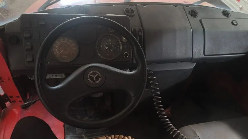 MERCEDES 1313 - Foto 4