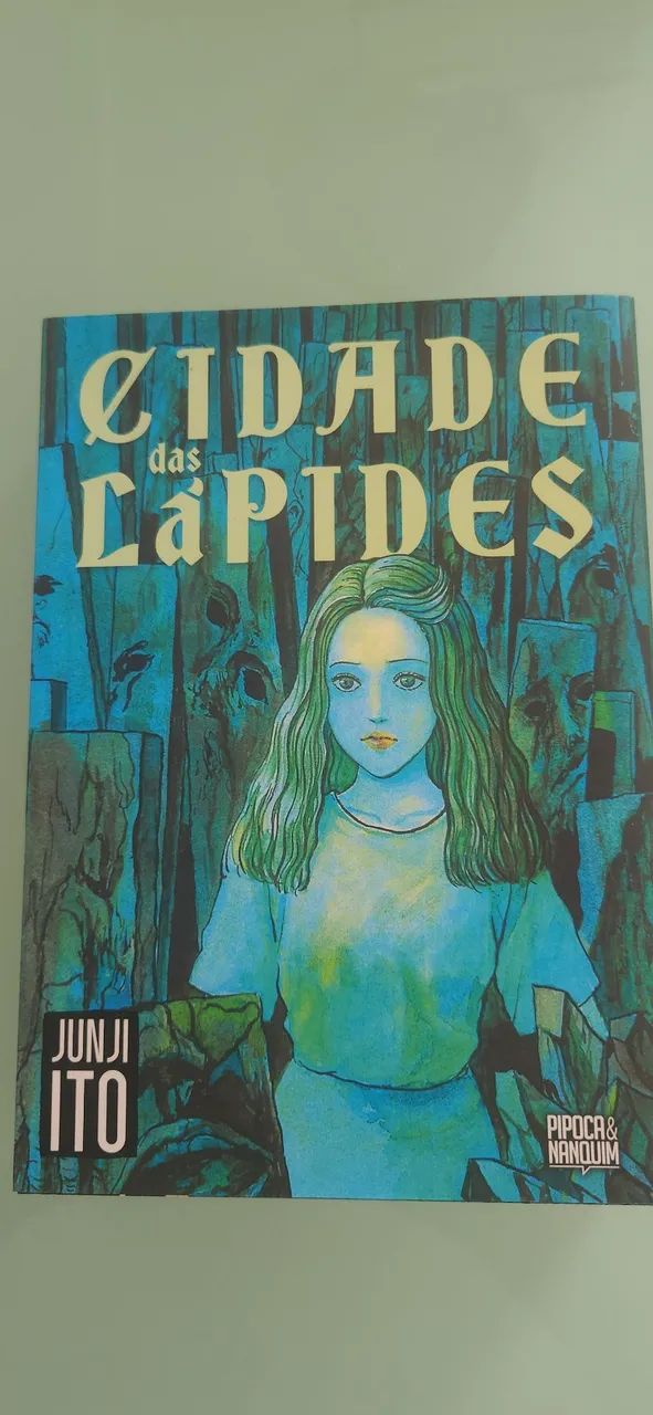 JUNJI ITO CIDADE DAS LAPIDES COM CARDS