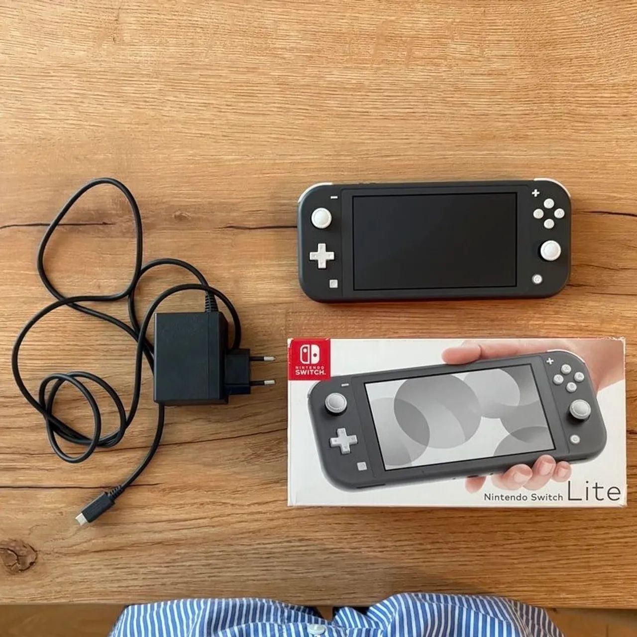 Nintendo Switch Lite - Foto 2