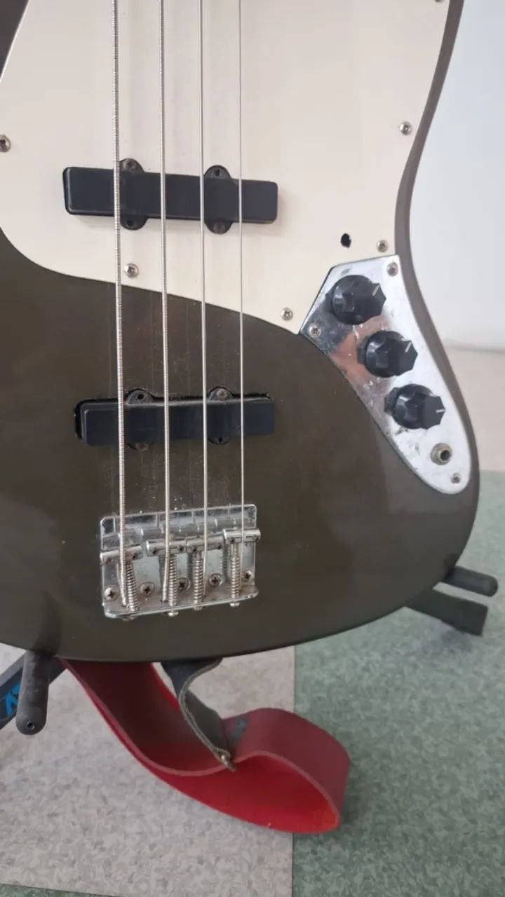 Baixo Jazz Bass Giannini - Década de 90 - OFERTA - Foto 4