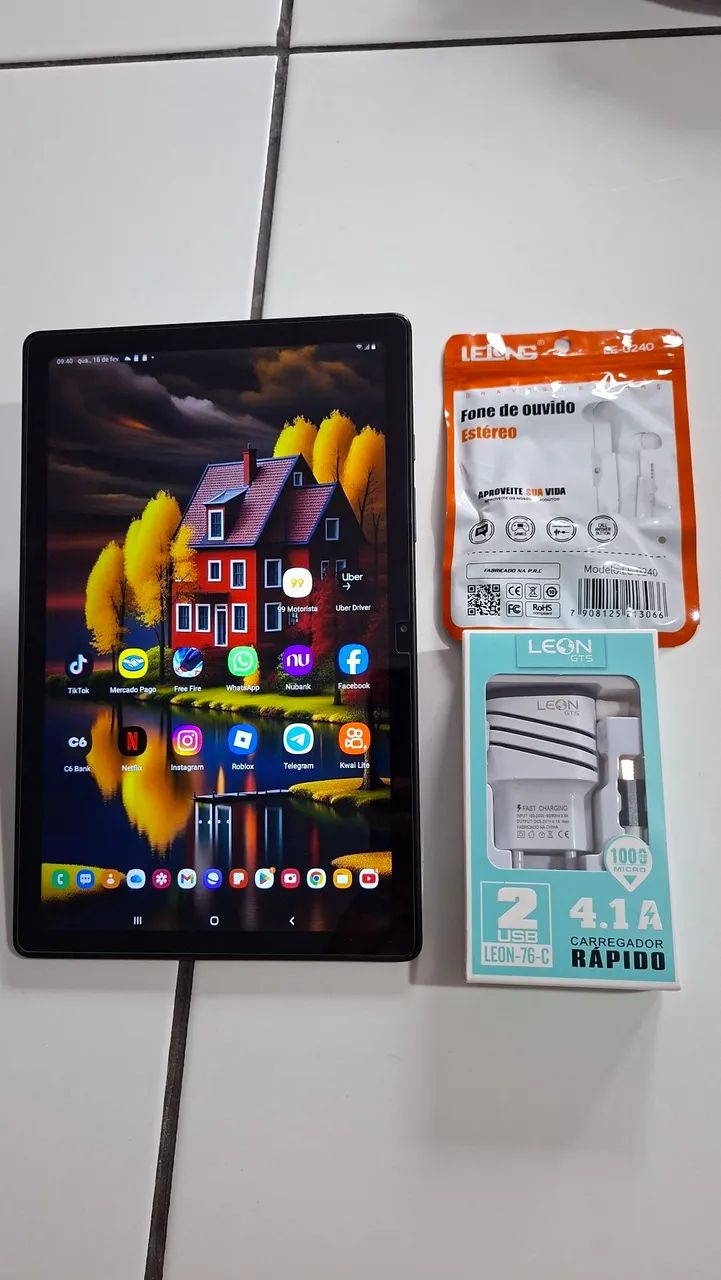 Samsung Tab A7 Tablet De 64Gbs e 10.4 polegadas Pega chip faz ligacao