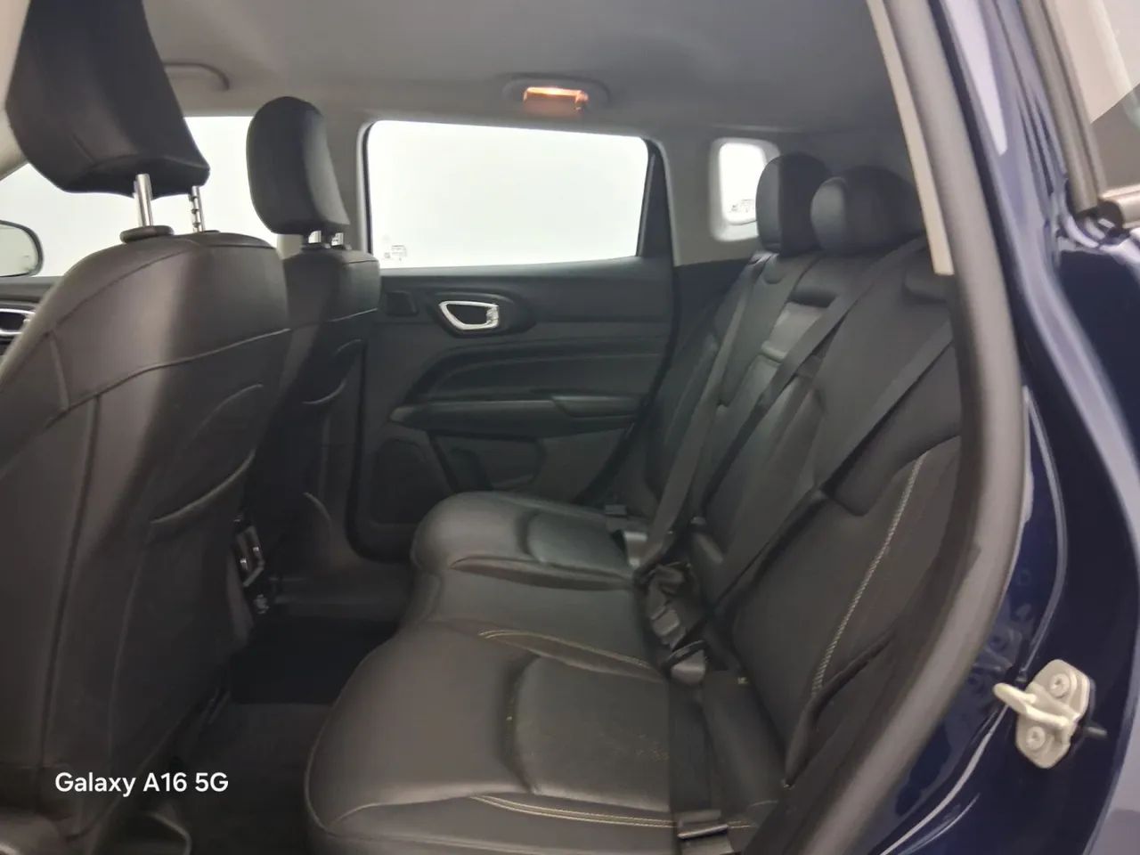 Jeep Compass LONG. T270 1.3 TB 4x2 Flex Aut., foto 17 de 18