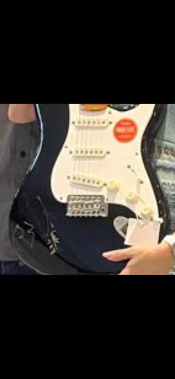 Guitarra Stratocaster + Case Rígido - Foto 3