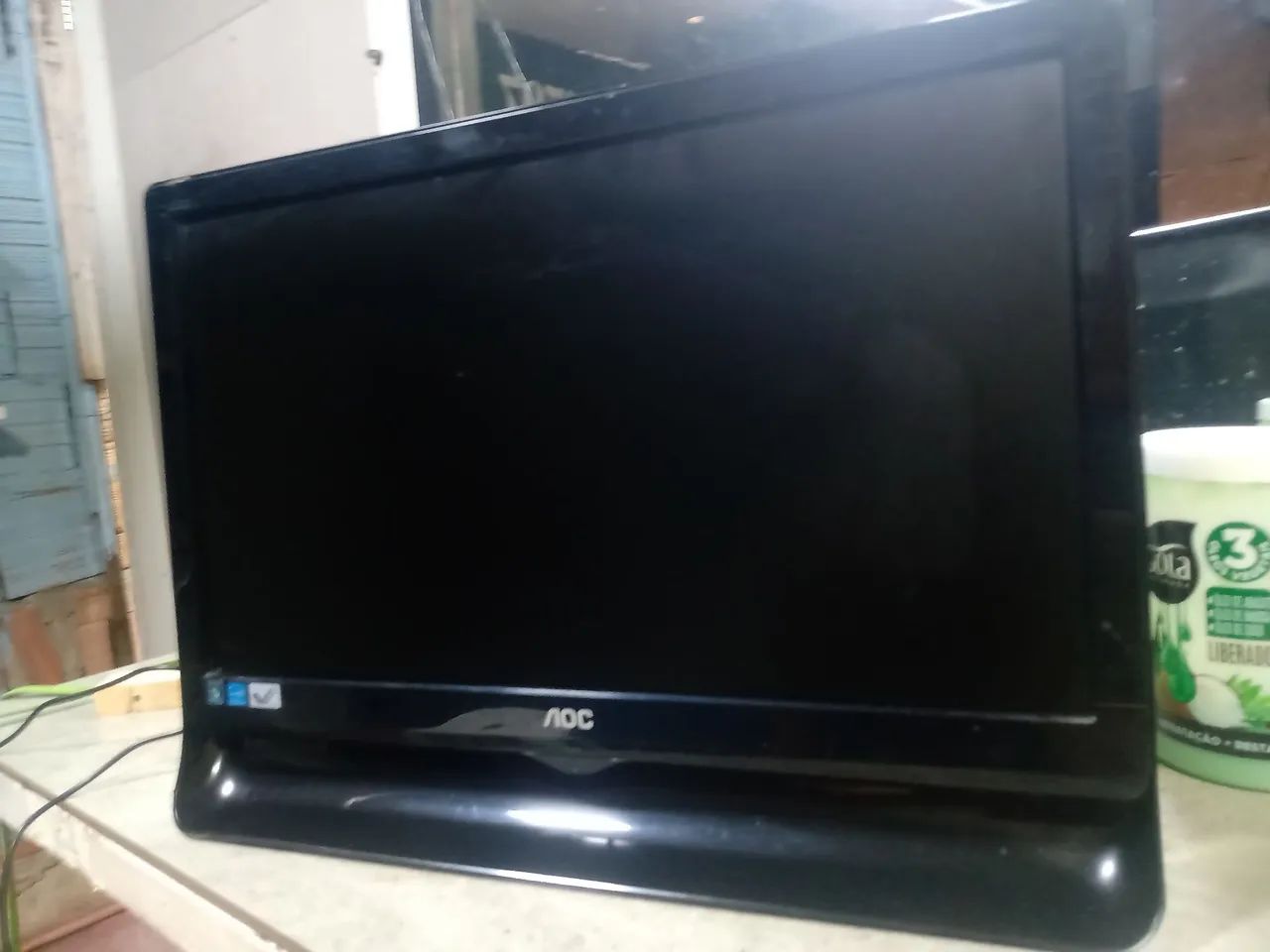 Monitor Led AOC Backlight modelo e966wn 18 p $180