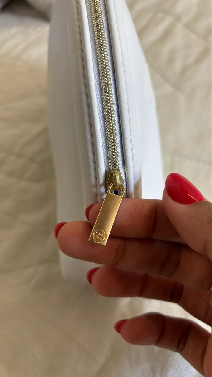 Necessaire Chanel branca original  - Foto 4