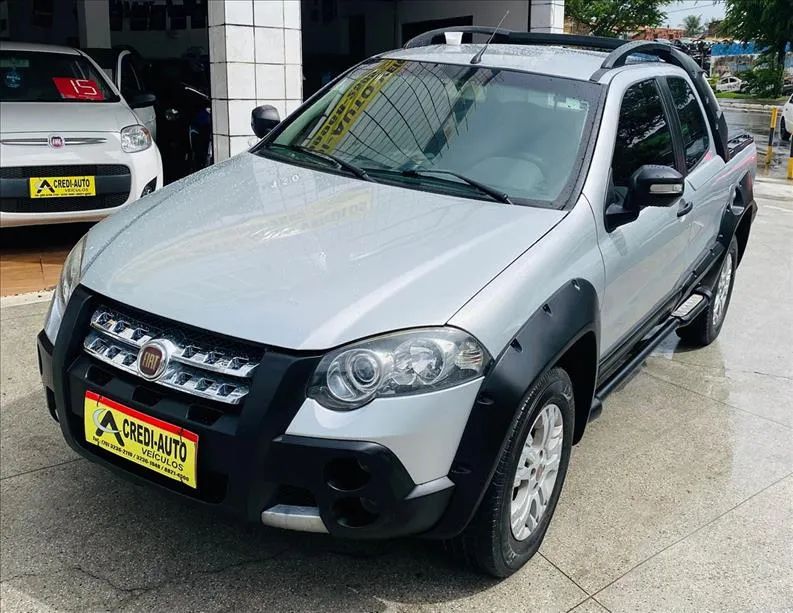 Fiat Strada Adv.1.8 16V Dualogic Flex CD 2012 - Foto 2