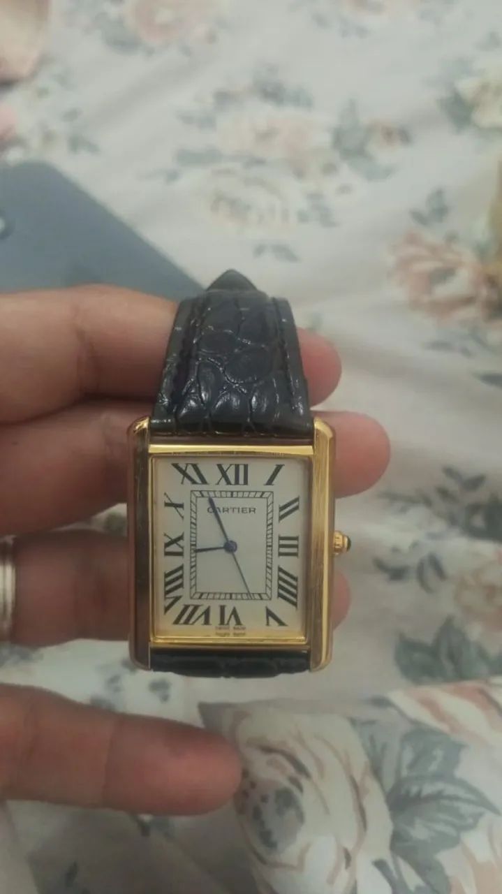 Relógio Cartier dourado  - Foto 2