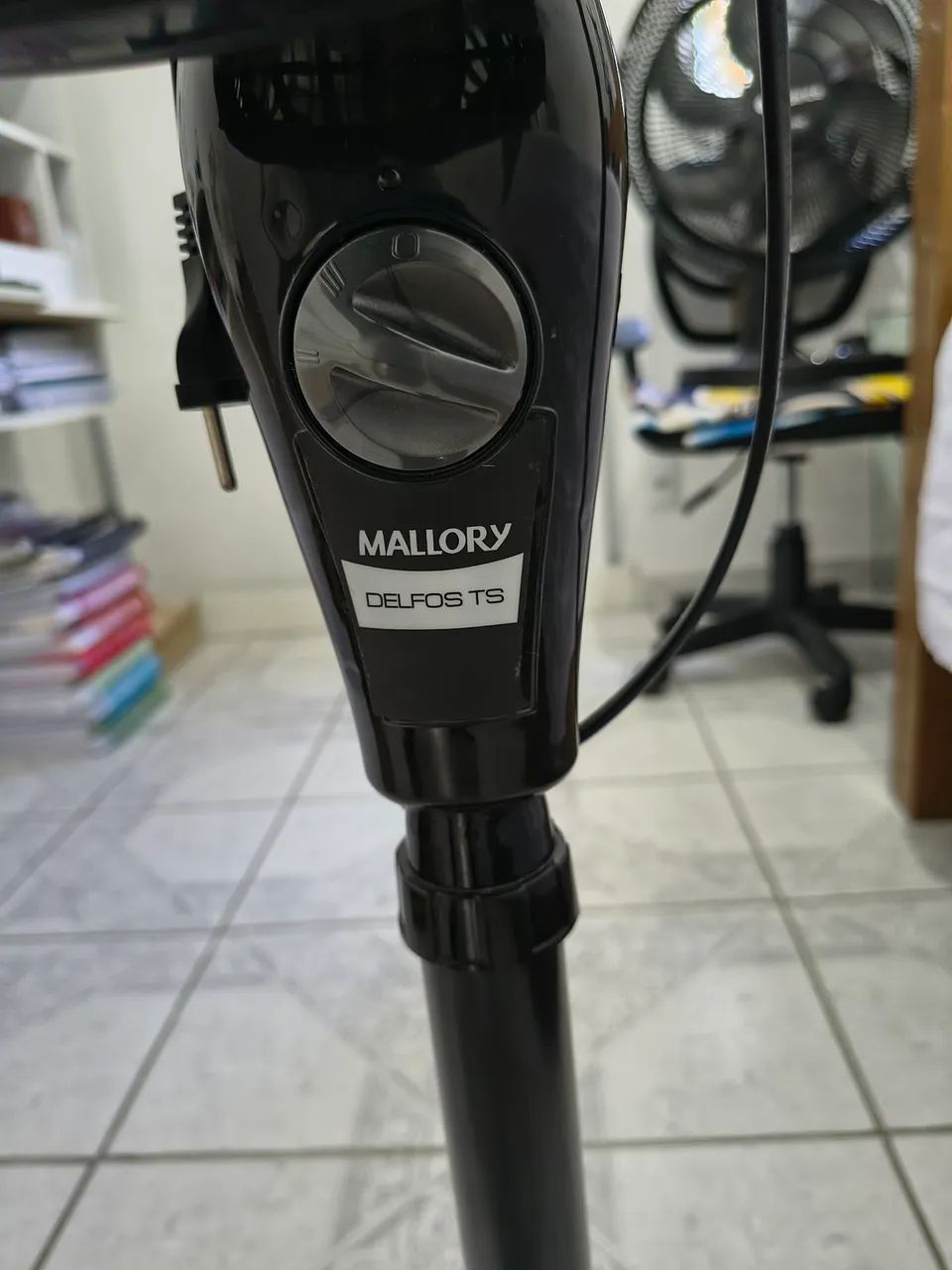 Ventilador Mallory 40 centímetros  - Foto 2