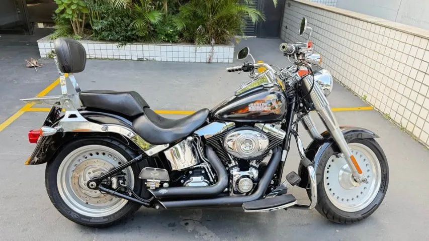HARLEY DAVIDSON FAT BOY 2012