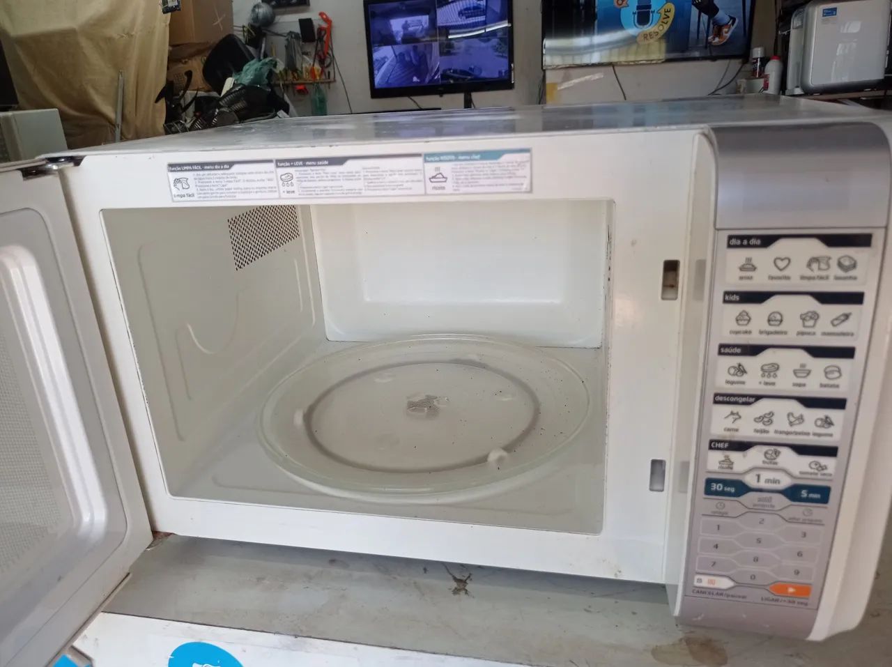Microondas midea 30 litros  - Foto 3