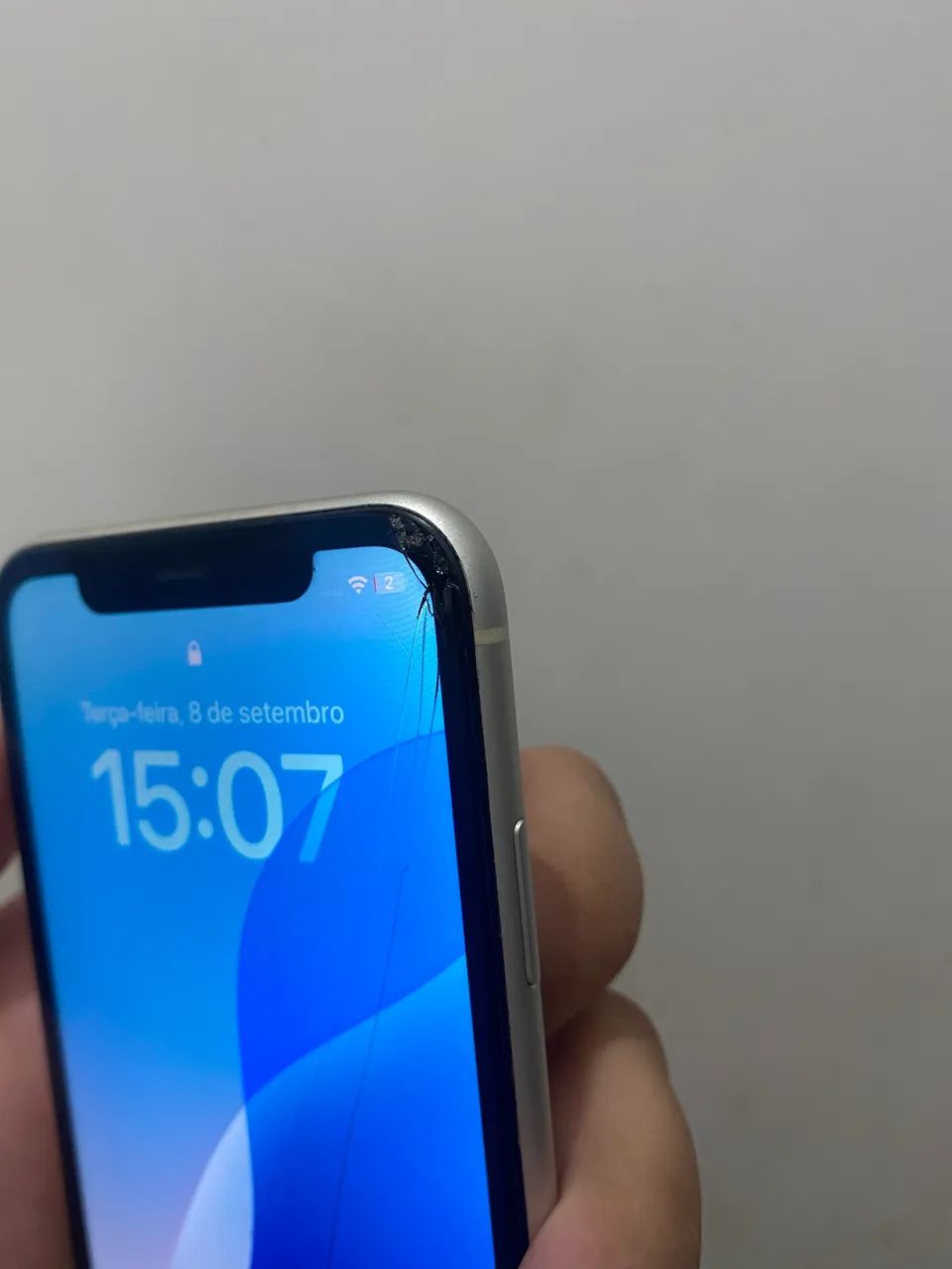 Iphone 11 64GB BRANCO - Foto 2